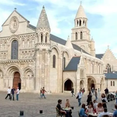 Apartment • Bel - Centre Historique De Poitiers