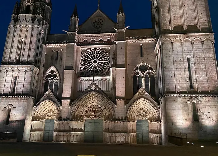 • Bel - Centre Historique De Appartamento Poitiers