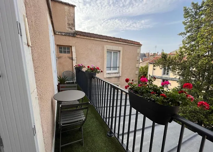 • Bel - Centre Historique De * Poitiers